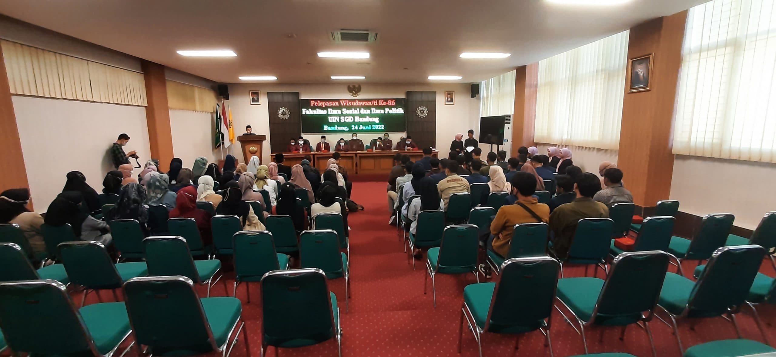 MODERASI BERAGAMA UNTUK KEMAJUAN UMAT ISLAM